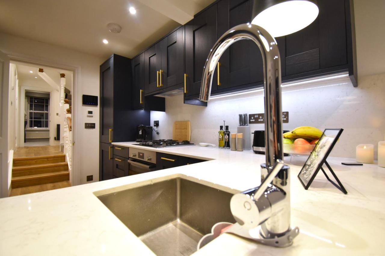 Stunning 3 Bed Apartment London Exterior photo
